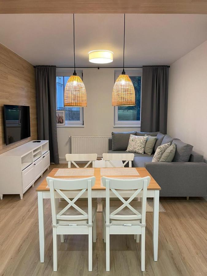 Apartamenty Guzik 22 Krosno Exterior photo
